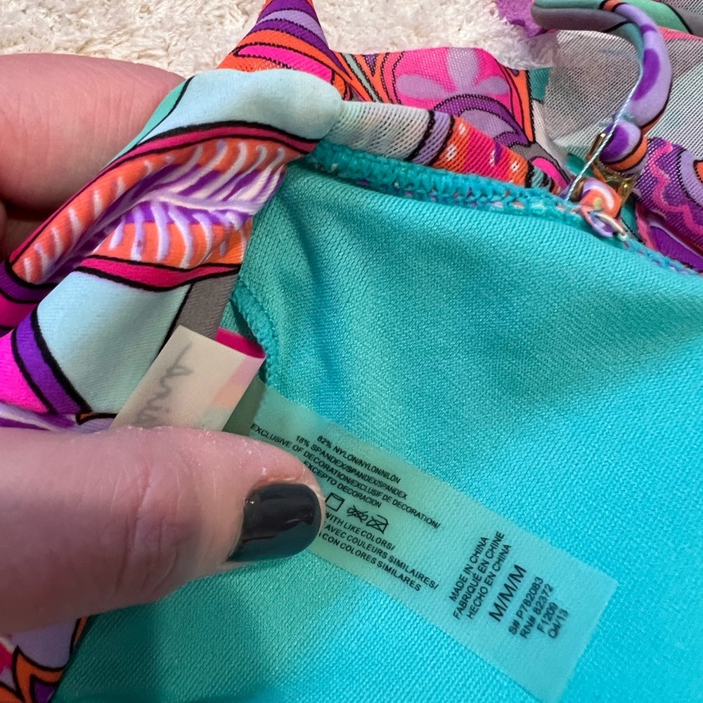 Beautiful Printed bikini - Picture 9 of 9